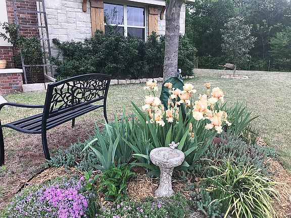 3rd image of 4701 Highland Lake Dr