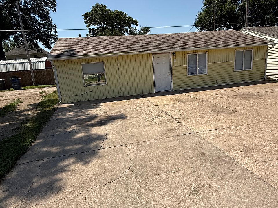 1st image of 719 E Avenue A #5