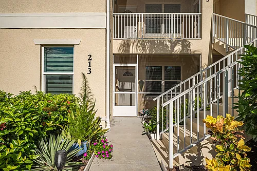 200 Gardens Edge Dr #213 Photo 1