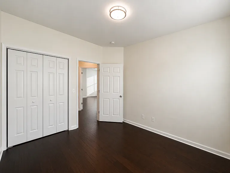 103A Looper St — Photo 20