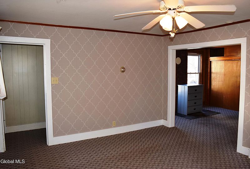 4th image of 79 Boulevard Street