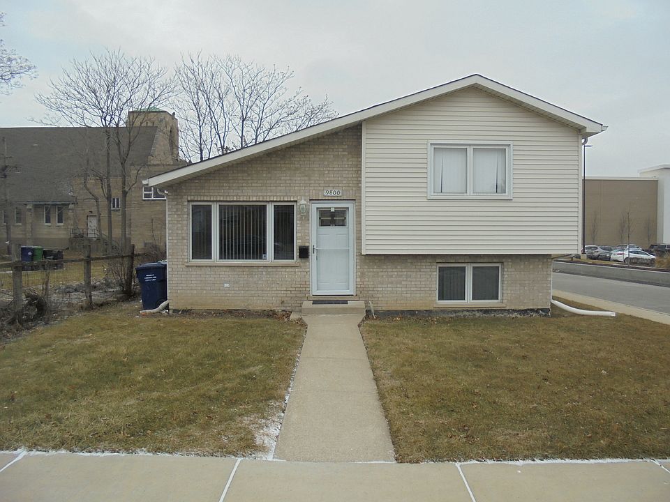 1st image of 9800 S Artesian Ave