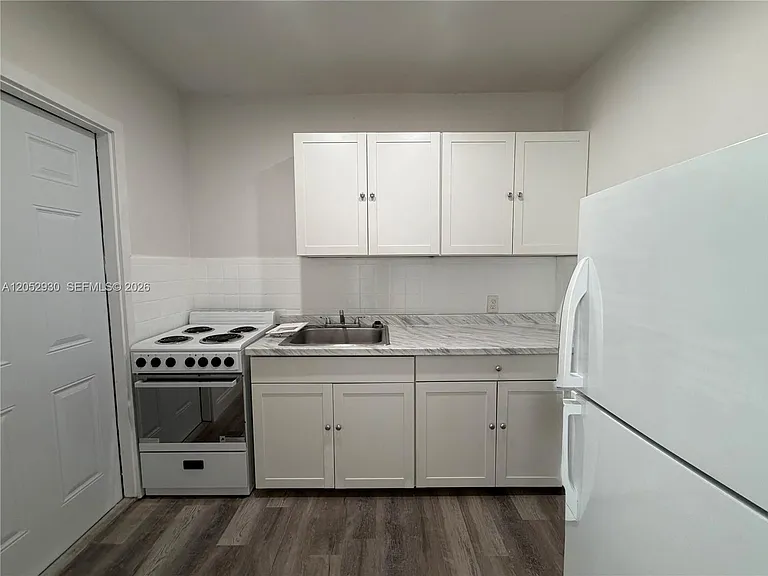 8201 Abbott Ave #2 — Photo 8