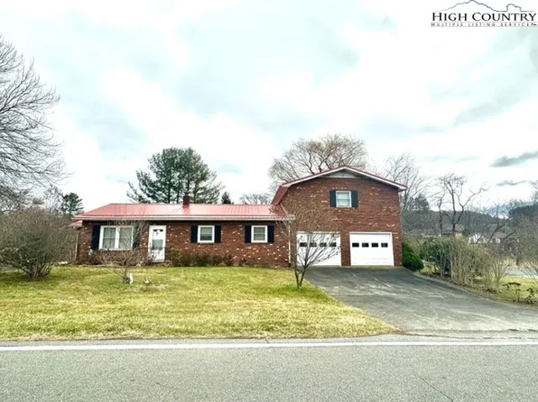 751 Greensboro Road, Crumpler, NC 28617