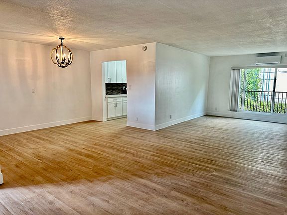 2nd image of 12121 La Maida St APT 15
