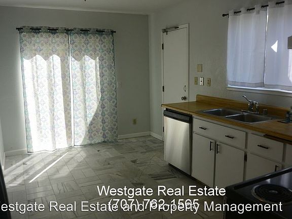 2nd image of 1412 Serpilio Way