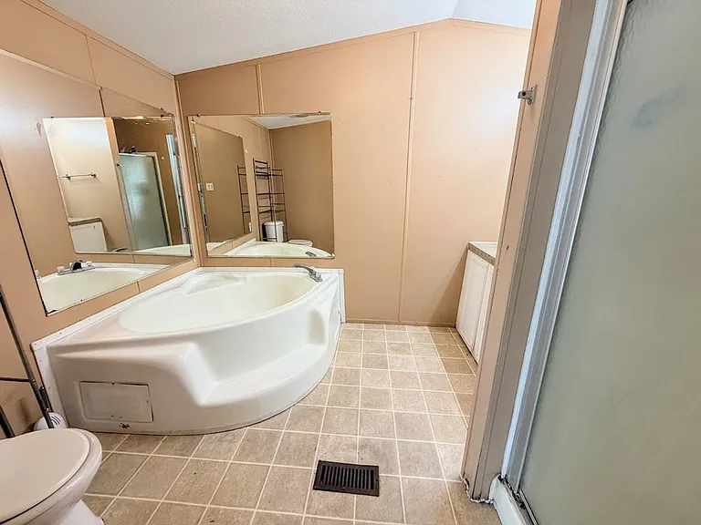 625 N Claiborne St #1-4 — Photo 9