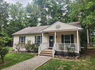 271 Pettit Pl, Louisa, VA 23093