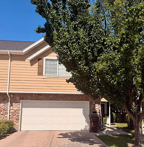 561 E Purple Lilac Ln Photo 1