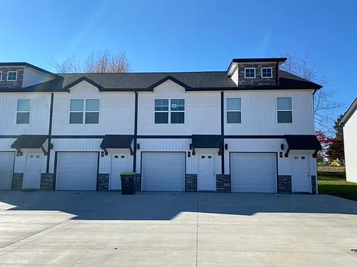 1020 Glenkirk Dr Photo 1