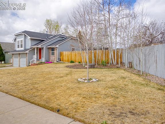 3rd image of 8270 Steadman Dr