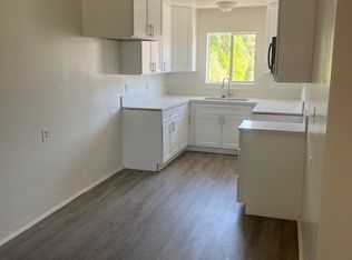 229 N Palm Ave #F, Rialto, CA 92376