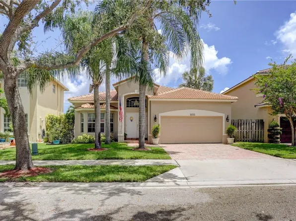 16411 Sapphire Place, Weston, FL 33331