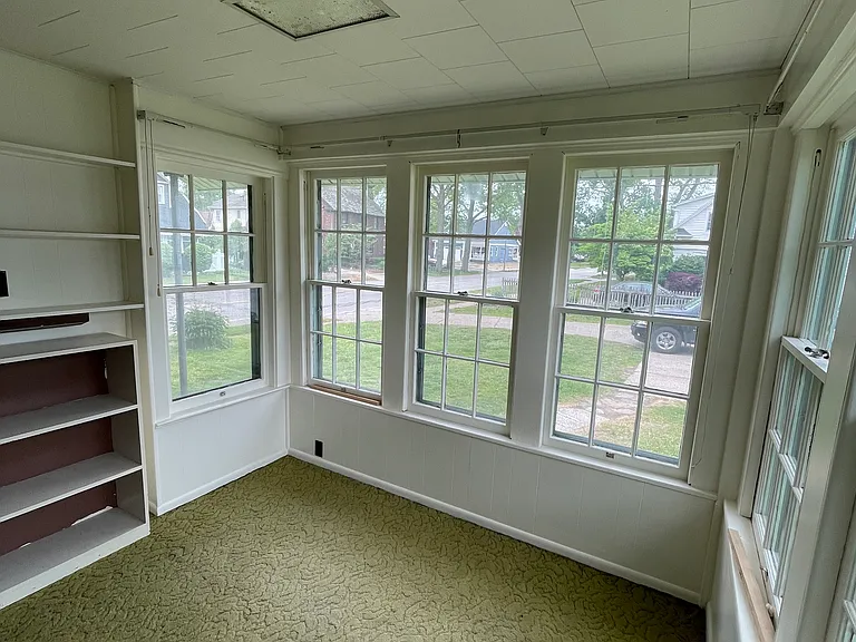 Sunroom connected with bedroom