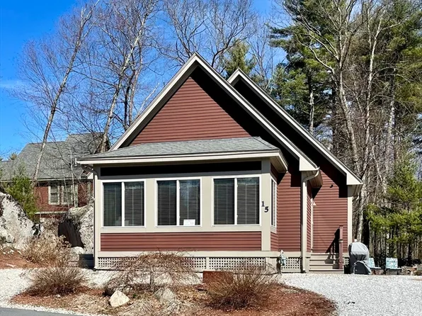 15 Lazy Day Dr Unit 15, Westford, MA 01886