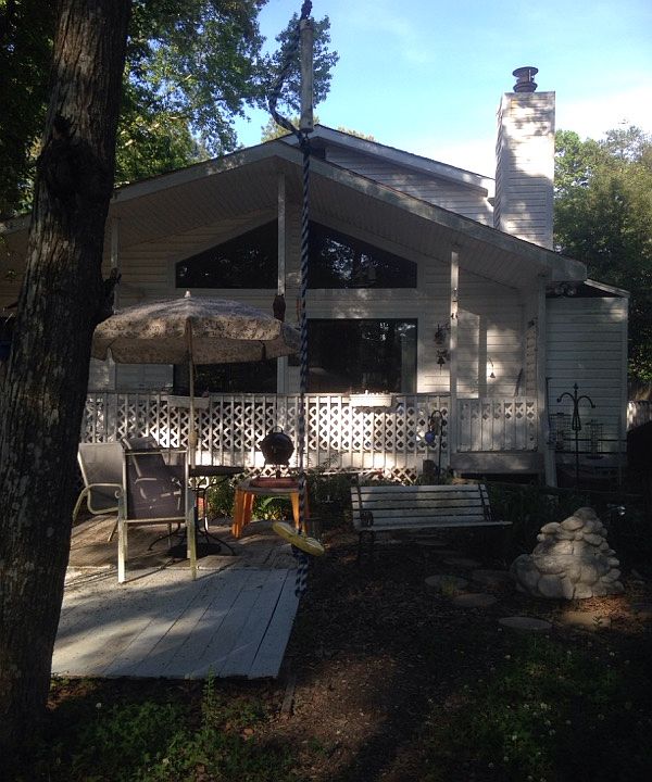 1st image of 32736 Bridgeway Dr E