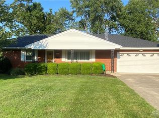 311 Green Vista Dr, Enon, OH 45323