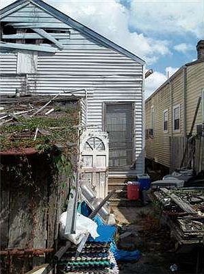 3rd image of 1526 Eagle St