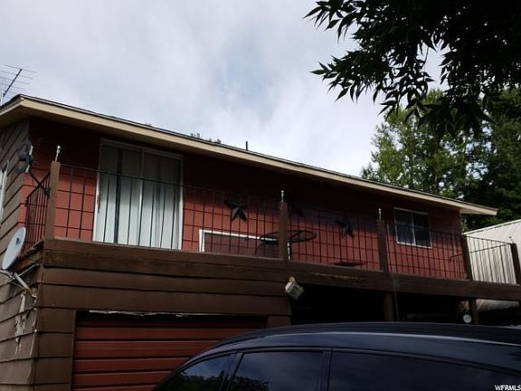 3rd image of 1225 S Bear Lake Blvd