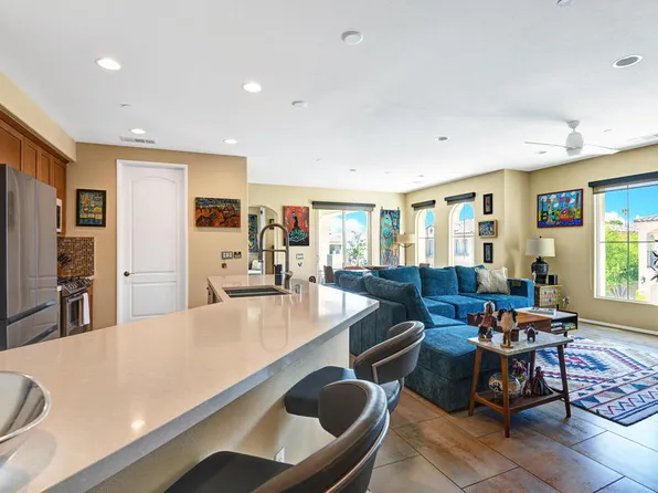1402 Guzman Ln, Palm Springs, CA 92262