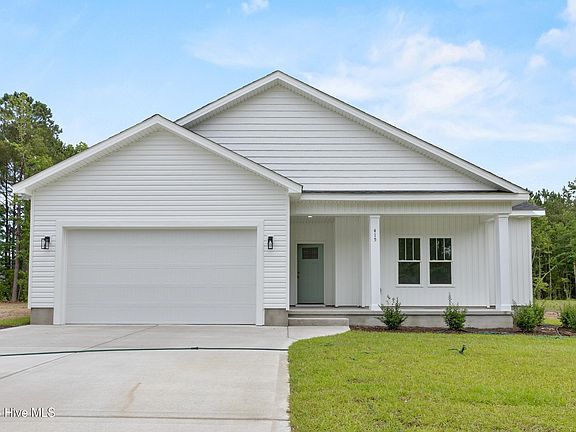 2nd image of 415 Timberwind Lane SE