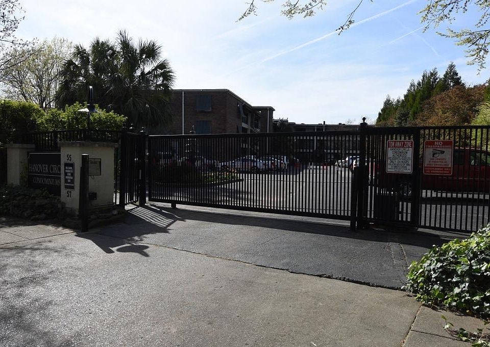 Hanover Circle Condominiums gated entrance