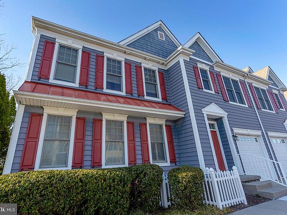 2nd image of 18888 Bethpage Dr #1B