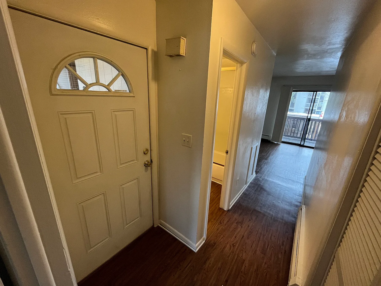 1 bed, 550 sqft, $1,450 — Photo 4