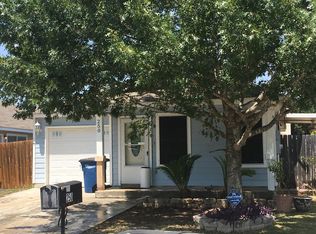 250 Bushtail Dr, New Braunfels, TX 78130