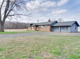 19626 Highway 82b, Tahlequah, OK 74464