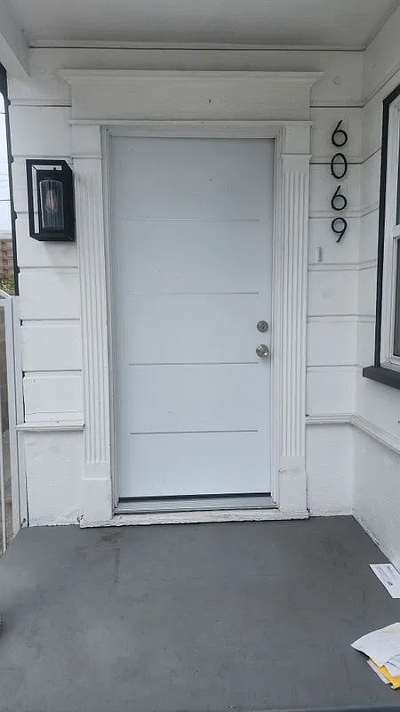 2 bed, 1.0 bath, 400 sqft, $3,000 — Photo 1