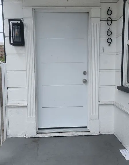 6069 Comey Ave — Photo 1