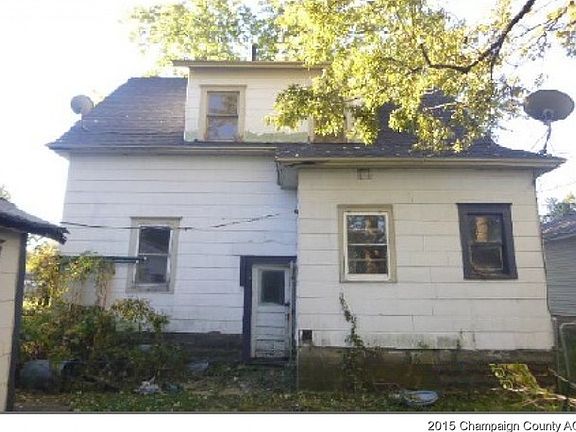 2nd image of 1014 W Maple St