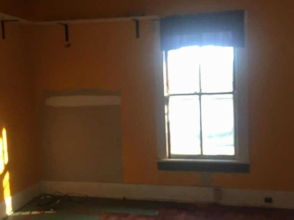3rd image of 3311 Johnston St