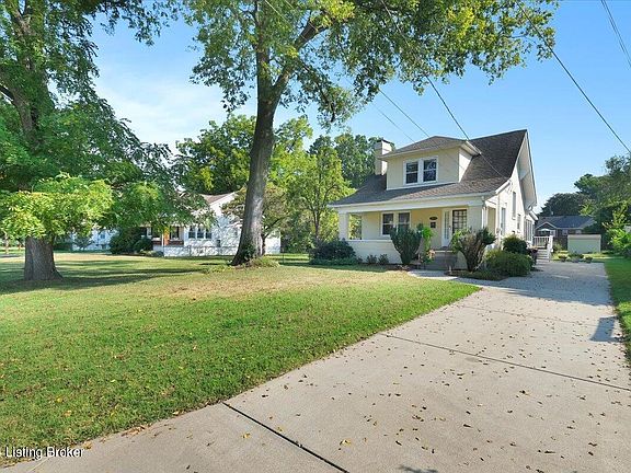 3rd image of 2705 Pindell Ave