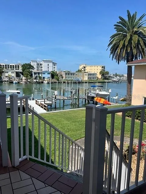 2 bed, 1.5 bath, 793 sqft, $2,200 — Photo 3