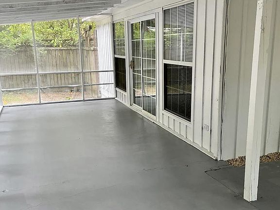 2nd image of 908 Garland Ave APT A