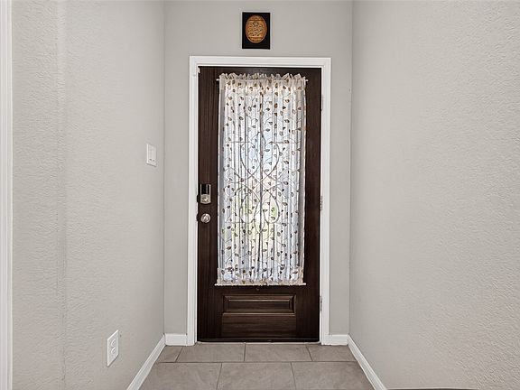 5th image of 18307 Arcola Bay Ln