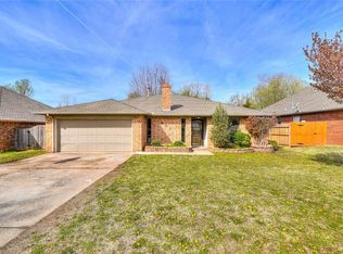 601 S Greengate Dr, Yukon, OK 73099