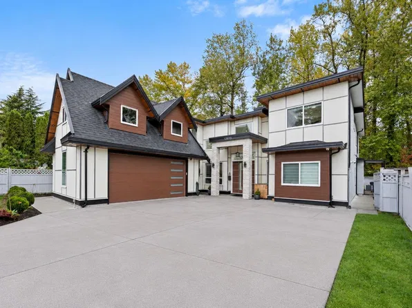 12973 Glengarry Cres, Surrey, BC V3V 1S9