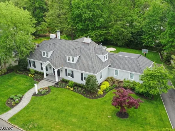 11 OSWEGO LANE, Millburn Twp., NJ 07078