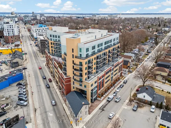 652 Princess St #434, Kingston, ON K7L 1E5