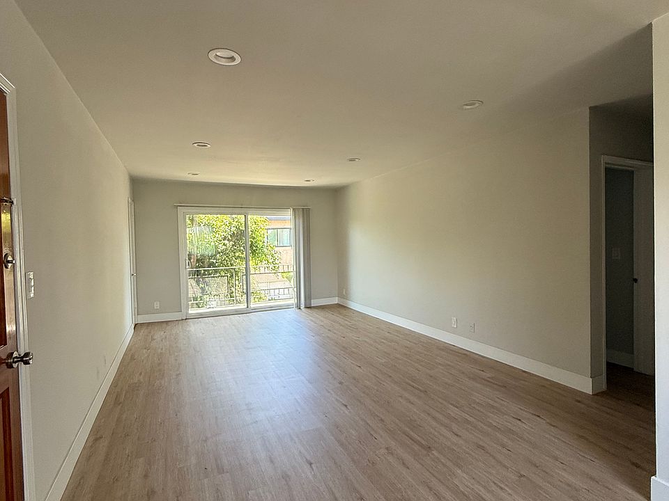 1st image of 4747 Haskell Ave