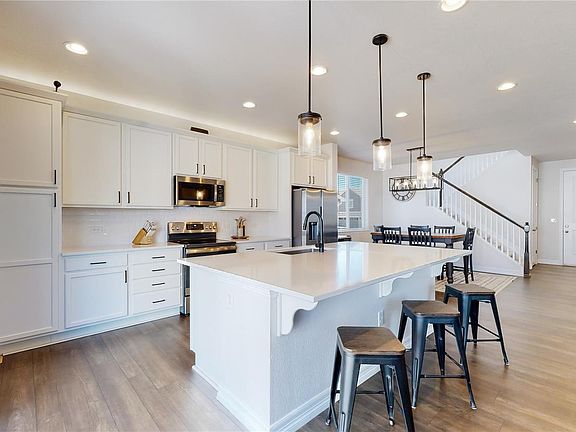 4th image of 1297 E Witherspoon Drive