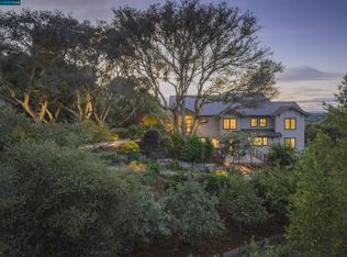 12740 Brookpark Rd, Oakland, CA 94619