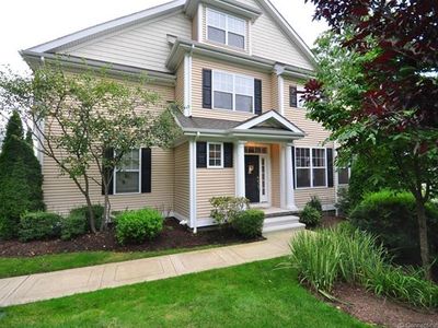 1 Winding Trl, Middlebury, CT, 06762