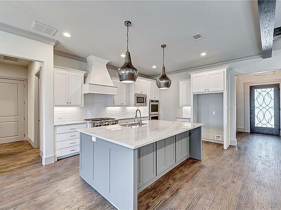 5th image of 5209 Sendero Dr