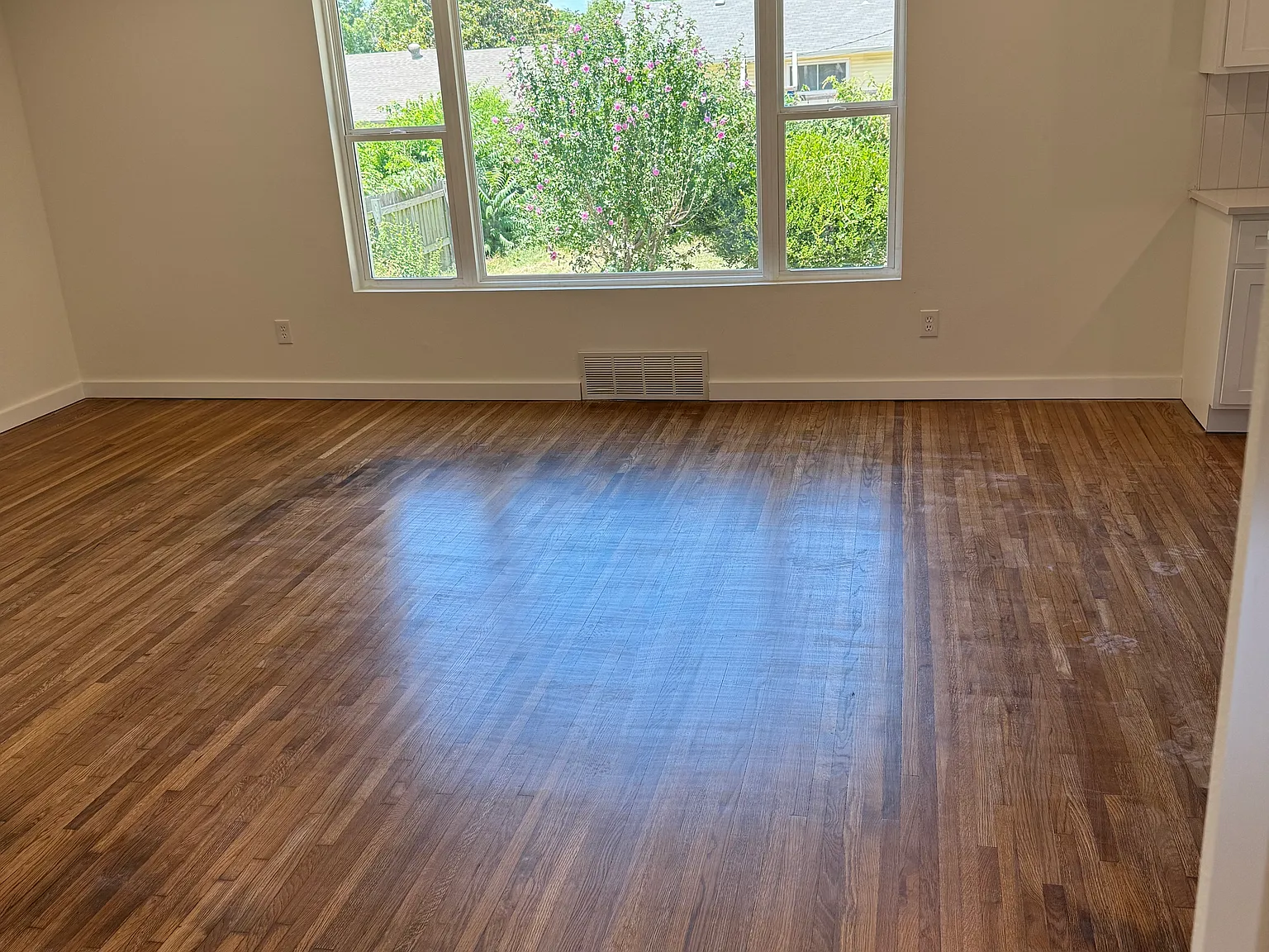 3 bed, 1612 sqft, $1,850 — Photo 4