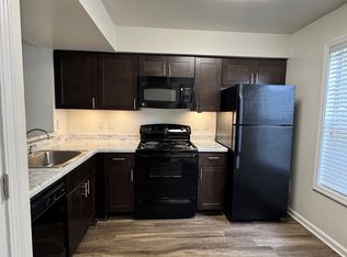 1065 Fords Pointe Cir, Savannah, GA 31419