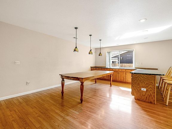 5th image of 1304 S McDowell Blvd